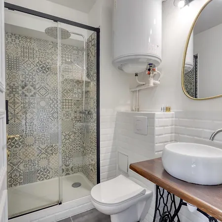 Cosy And Charming - Proche