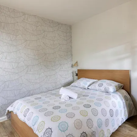 Cosy & Charming - Proche Lägenhet *